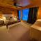 Amazing lakefront home in the White Mountains with game room theater 51PR - Whitefield