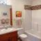 CR6 C6 Renovated Townhome a short walk from the slopes Pool gym passes - Carroll