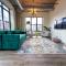 McCormick Place Spacious 3BR Family Heaven Suite with Optional Parking Sleeps 10 Guests Near Soldier Field and Field Museum