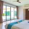 Alhambra Pool Villas and Pool Access Rooms - Bankata