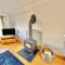 Stunning 7 Bedroom Escape Near New Forest and Beach - Large Garden - Serene Setting - Sleeps 14 - Sway