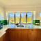 Stunning 7 Bedroom Escape Near New Forest and Beach - Large Garden - Serene Setting - Sleeps 14 - Sway