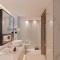Kwetu Nairobi, Curio Collection By Hilton - Nairobi