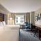 Wyndham Grand Fallsview Hotel