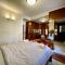 5-Min to Nile 1BR Spacious Apt in Maadi - Kairó