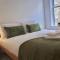 Royal Mile Neighbour 2-Bed Old Town Apartment - Edimburgo