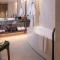 Next Hotel Melbourne, Curio Collection by Hilton