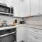 Beach Colony Resort East 11A - نافار