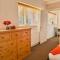 Pass the Keys Countryside Retreat in Reynoldston Gower, Sleeps 10 - Reynoldston