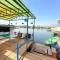 PASADENA Floating Houseboat - Šrínagar
