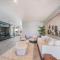 Allure 403 apts