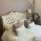 Lovely 1 bed flat in Victorian house 300m seafront