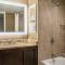 St. Louis Union Station Hotel, Curio Collection by Hilton