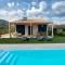 Elegant House with Private Pool - Schinias