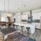 PoolTable-15 Mins to Uptown & DT-King Bed! - Шарлотт