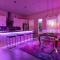PoolTable-15 Mins to Uptown & DT-King Bed! - Charlotte
