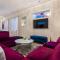 PoolTable-15 Mins to Uptown & DT-King Bed! - Charlotte