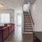 PoolTable-15 Mins to Uptown & DT-King Bed! - Charlotte