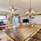 1 block from the beach next to Ft Clinch State Park and 2 miles from Historic Centre Street - فرناندينا بيتش