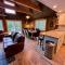 157SL Peaceful Franconia Notch forest retreat near Cannon privacy and comfort Pool gym passes - 法兰克尼亚