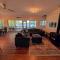 91WR Lake vibes and views at this waterfront home in the White Mountains - 伯利恒