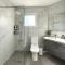 Irenes Apartment