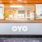 OYO Stade Court Hotel