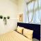 Elegant 5-BR Shared Home Ideal for Groups & Families - فيينا