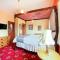 OYO The Royal Hotel