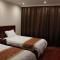 GreenTree Inn Zhejiang Ningbo Dongqian Lake Yinxian Avenue North Mozhi Road Business Hotel