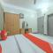 Super OYO 108 Marsa Al Masafar Hotel Apartment