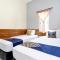 SUPER OYO 2209 Solo Point Guest House Syariah - 梭罗