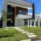 Luxuosa casa, a 150m da praia