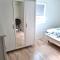 Charming groundfloor apartment close to airport - 瑟沃格