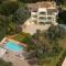 Kommeno Prime Location Suites - Pool, Private Parkinkg, AC, 20m from the Sea
