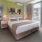Oaks Gateway Suites