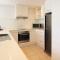 Oaks Gateway Suites