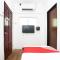 Super OYO 89678 Ady Hotel