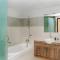 Luxurious 6-BHK Villa with Private Pool in Malibu - Rás al-Chajma