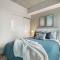 Stylish Condo with Exclusive Rooftop Pool