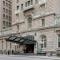 Stylish Condo with Exclusive Rooftop Pool