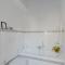 Florence Davids Guesthouse Steps from Accademia Gallery
