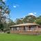 Moona Beach House by Experience Jervis Bay