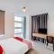 Super OYO 90559 Gamacity Residence