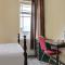 Empire Hotel