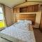 Stunning 6 Berth Caravan With Decking At Southview Holiday Park Ref 33175V - Skegness