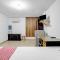 OYO Life 90791 Royale Margorejo