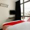 OYO 90460 Hotel Kl2f Rest & Go - 莎阿南