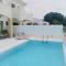 coral bay beach villa