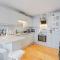 Stunning Bright Two Bedroom Apartment In Southbourne